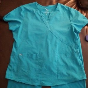 NRG dark bluish green XL scrub top